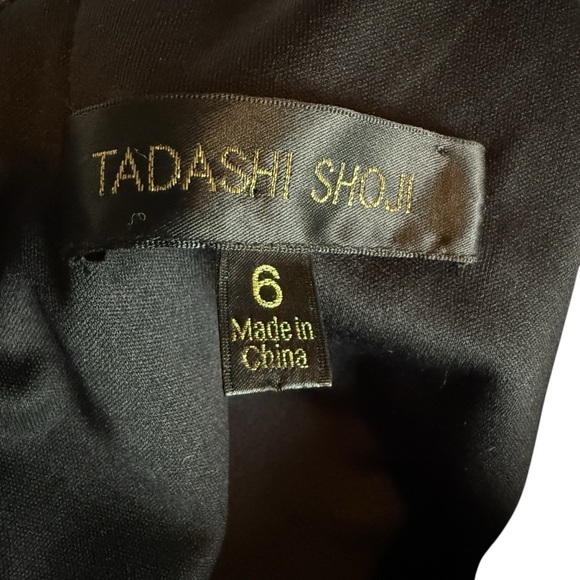 Tadashi Shoji Dress Red Embroidered Lace Sheath SZ 6 Whimsigoth Y2K Christmas - Picture 10 of 16